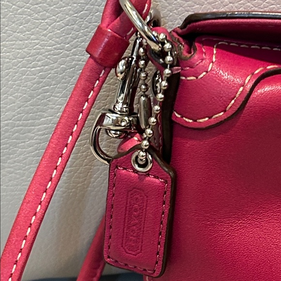 Coach Leather Mini Demi Baguette Fuchsia Wristlet - Picture 3 of 12